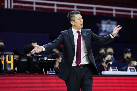 门将格兰特和后卫阿莱恩也随队参加了最后一场欧冠小组赛，瓜迪奥拉透露他很想在下半场启用这名中卫，但由于这场激动人心的比赛的起伏不定，他推迟了这一计划。